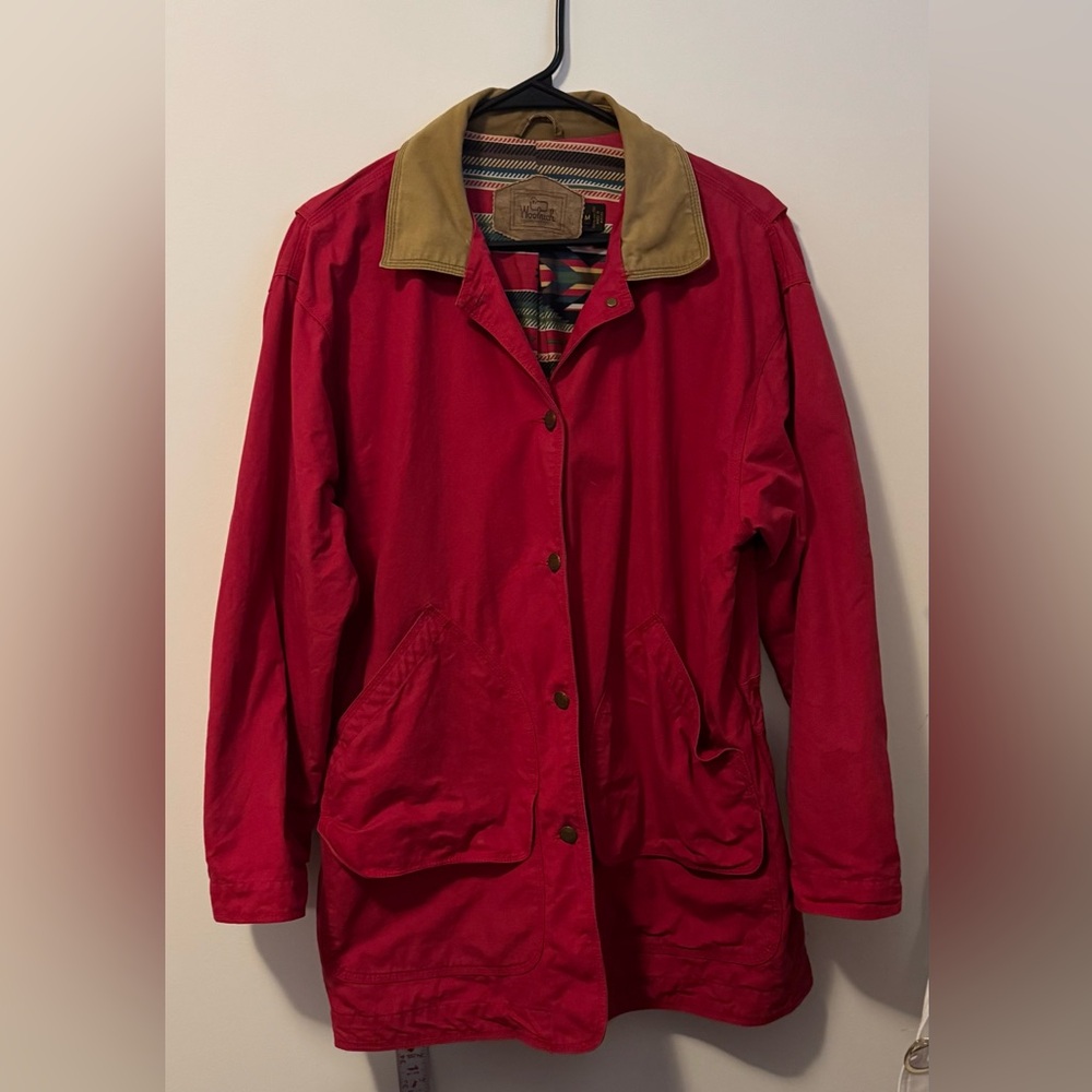 Woolrich vintage women’s Red Utility Barn chore Jacket with Tan Collar medium
